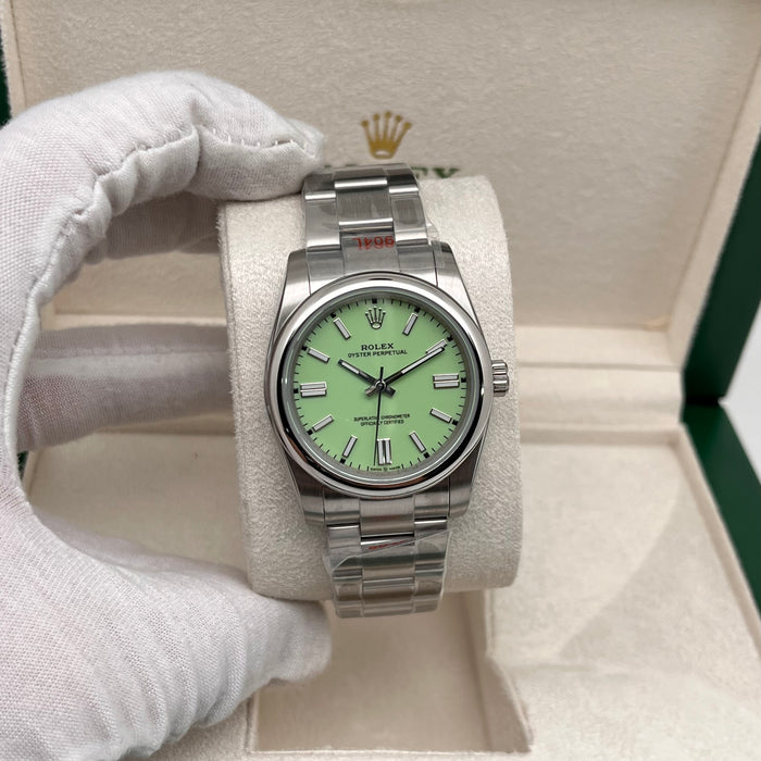 Rolex Oyster Perpetual pistachio Green Dial  (5A+)