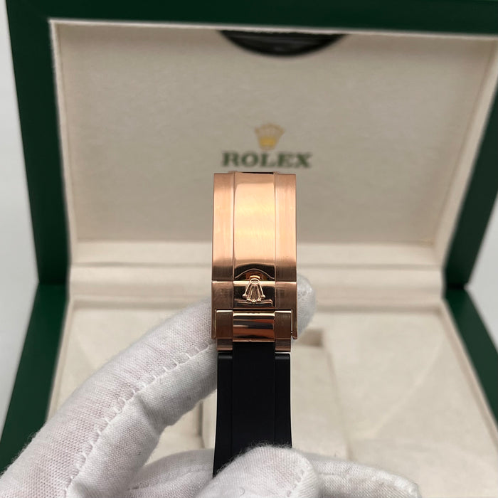 Rolex Daytona Leather  Watch Band Rubber RoseGold Dial 40mm (5A+)