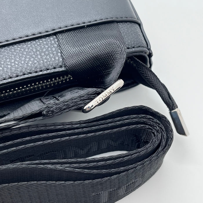Tommy Hilfiger Crossover Bag