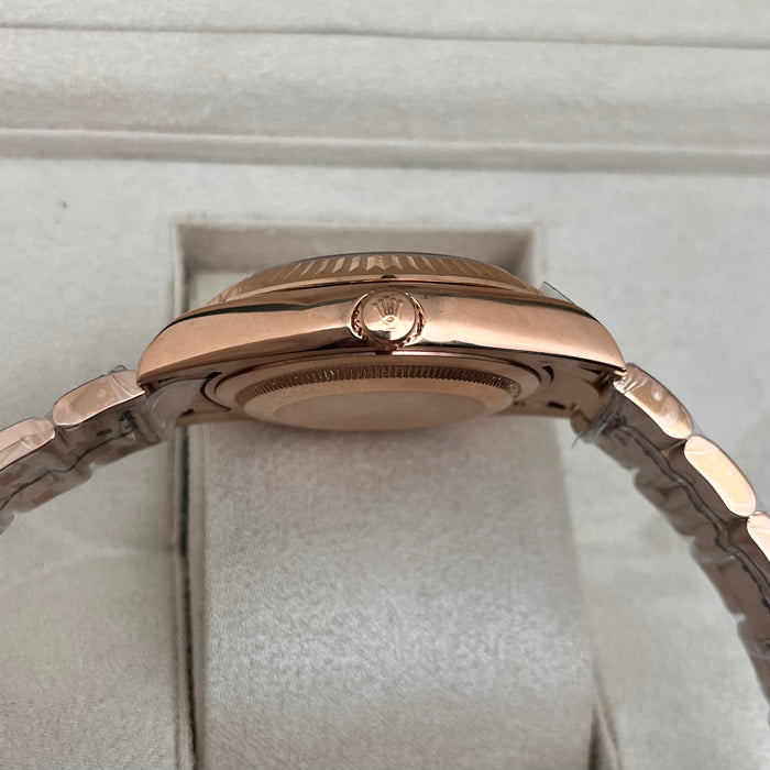 Rolex Oyster Perpetual Sky-Dweller (5A+)