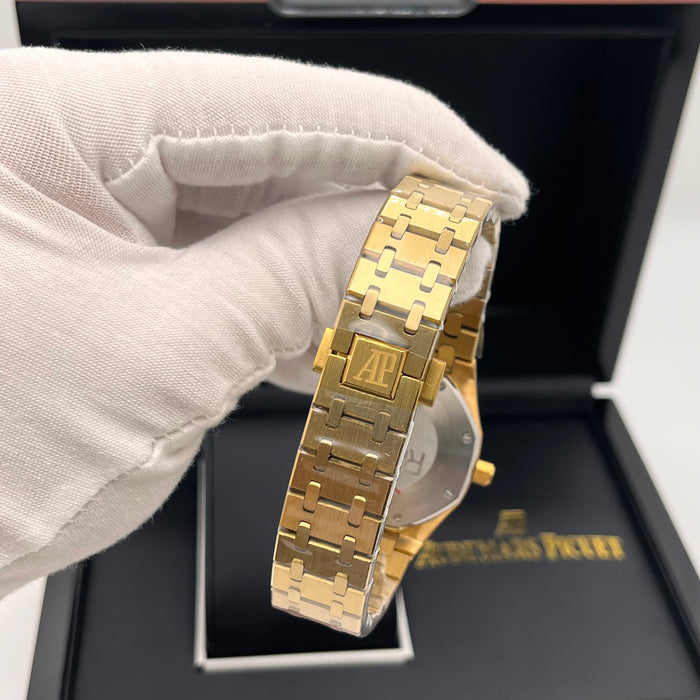 Audemars Piguet Royal Oak – Yellow Gold, Green Dial