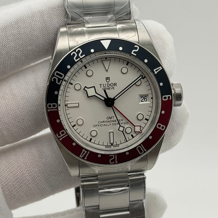 Tudor Black Bay GMT "Pepsi" - Swiss Super Clone