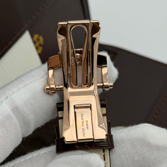 Patek Philippe Nautilus Self-Winding Rose Gold 5711R-001 - Swiss Super Clone