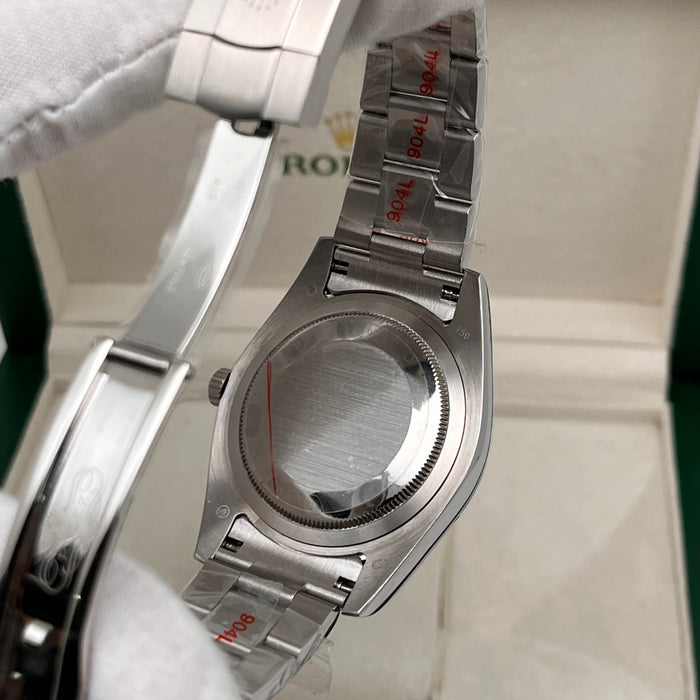 Rolex Oyster Perpetual Silver Dial  (5A+)