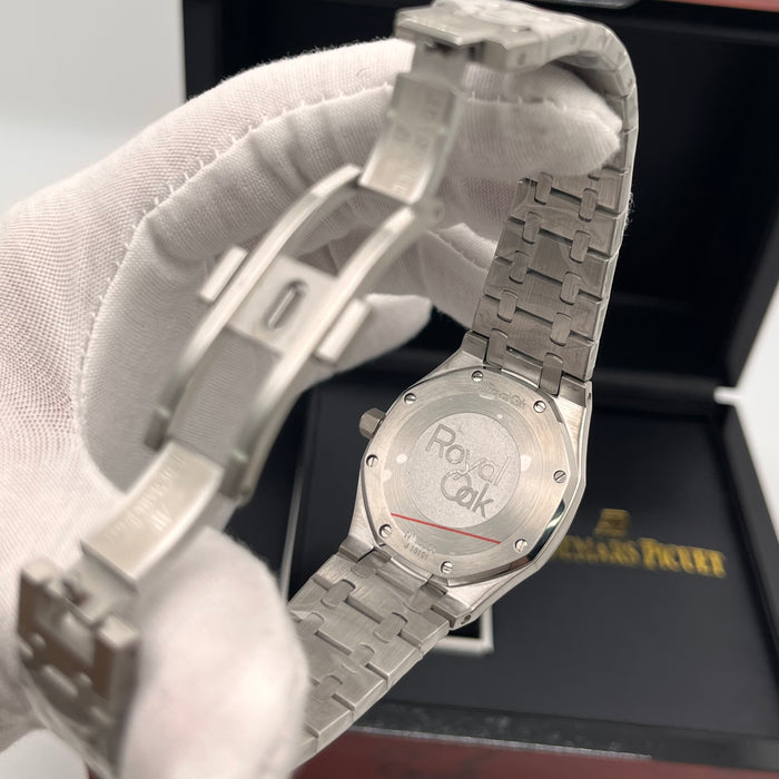 Audemars Piguet Royal Oak 33mm Stainless Steel / Green dial