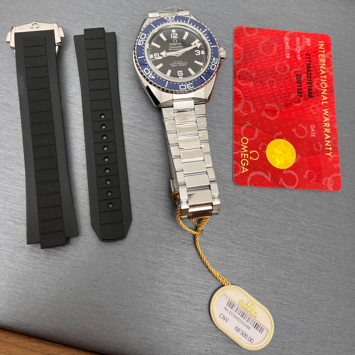 Omega Seamaster Planet Ocean 600M blue ceramic bezel and a stainless steel bracelet Swiss Super Clone