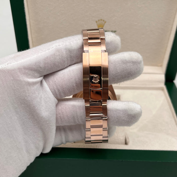 Rolex Oyster Perpetual Sky-Dweller (5A+)