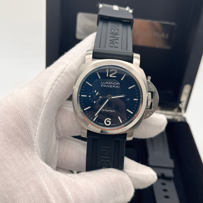 Panerai Luminor Quaranta BiTempo black dial