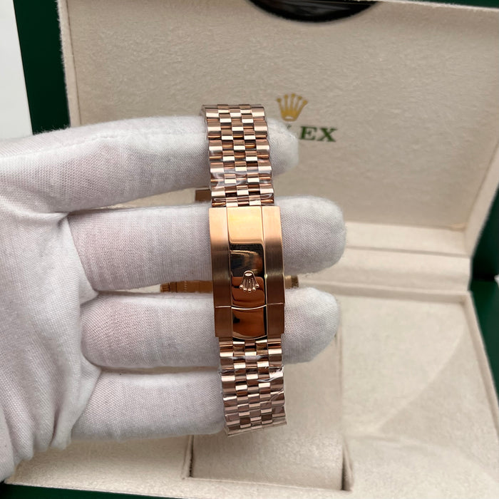 Rolex Oyster Perpetual Sky-Dweller (5A+)