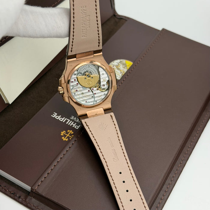 Patek Philippe Nautilus Self-Winding Moon Phases is 5712R-001 - Swiss Super clone