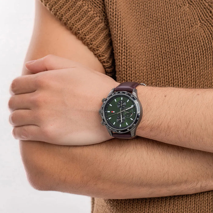 Tommy Hilfiger Watch TH.463.1.34.3348 For Men Miles 1792017 Dual Time
With Green dial
