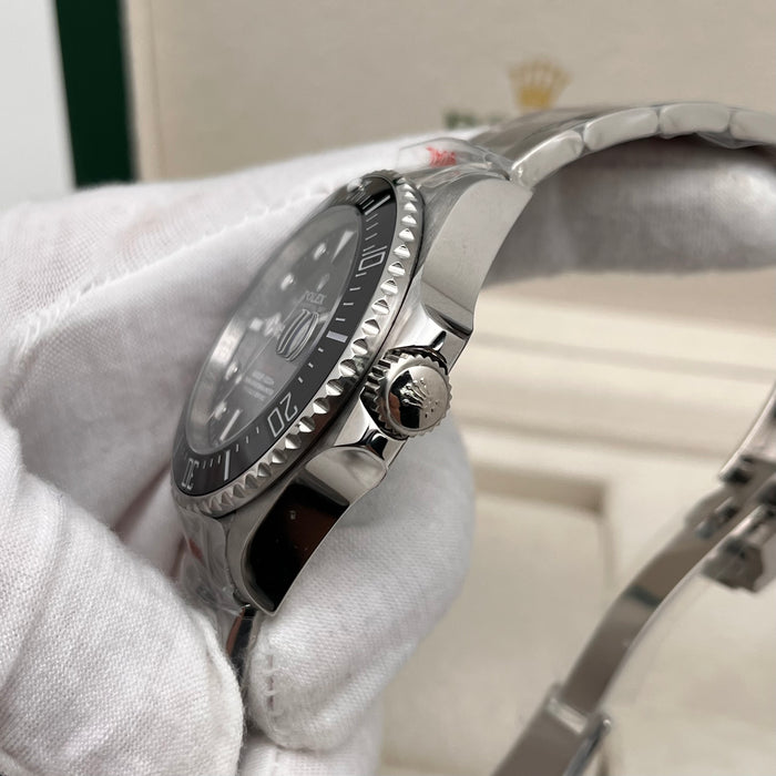 Rolex Oyster Perpetual Date Sea-Dweller