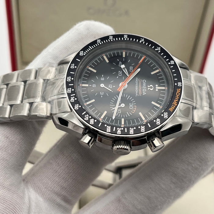 Speedmaster Professional Moonwatch "SpeedyTuesday Ultraman" Steel Black Dial 42mm