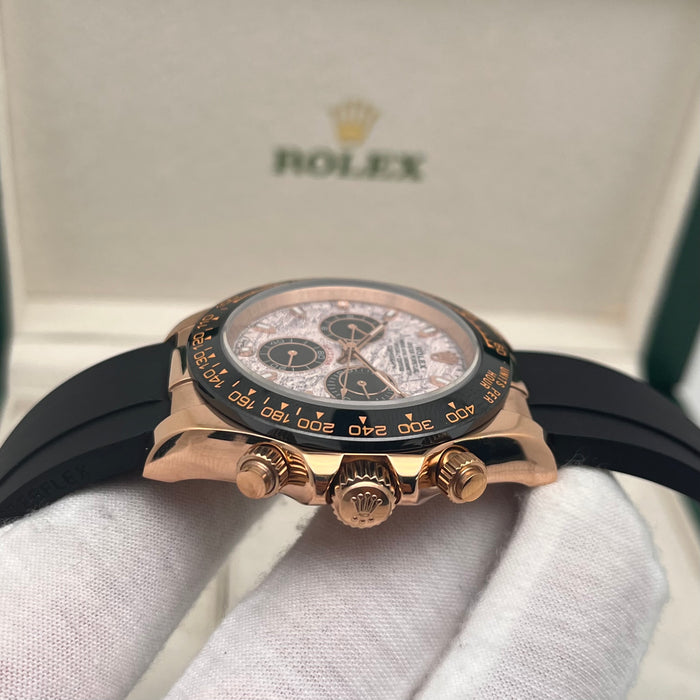 Rolex Daytona Leather  Watch Band Rubber Gold Dial 40mm (5A+)