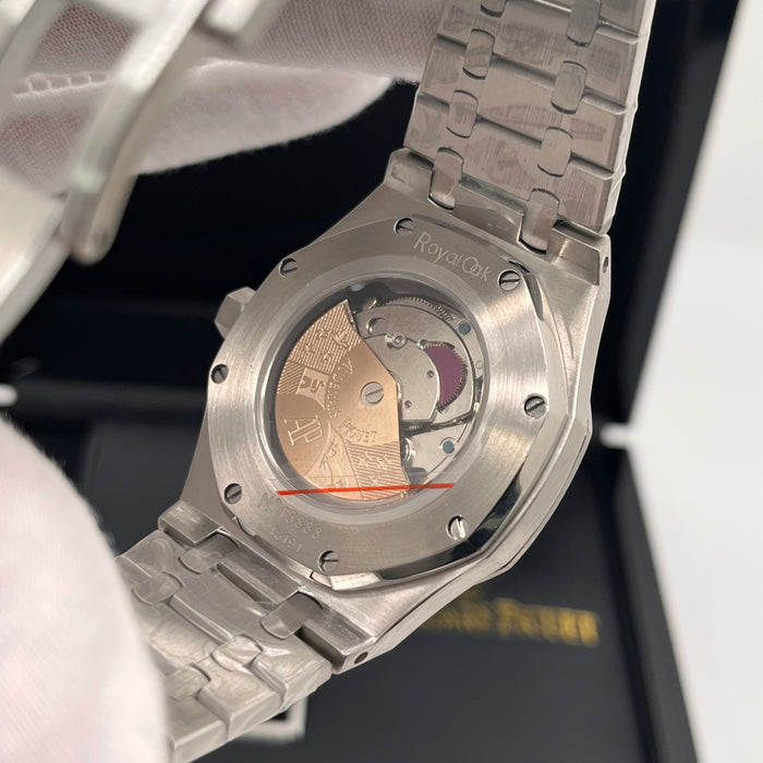 Audemars Piguet Royal Oak "Jumbo"  – smoked grey gradient dial