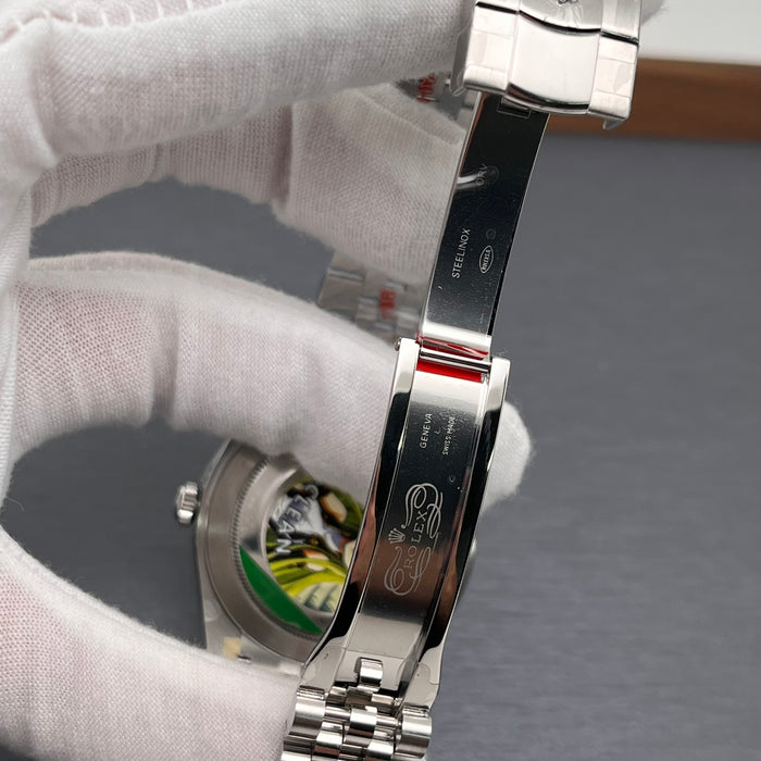 Rolex Oyster Perpetual Datejust 41 in White Rolesor with a Green Lacquer Ombré Dial Swiss Super Clone 2026