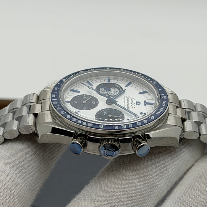 Omega Speedmaster "Silver Snoopy Award” Swiss Super Clone