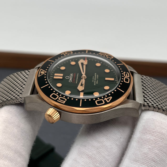 Omega Seamaster Diver 300M Co-Axial Master Chronometer Swiss Super Clone