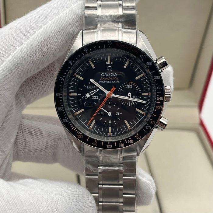 Speedmaster Professional Moonwatch "SpeedyTuesday Ultraman" Steel Black Dial 42mm
