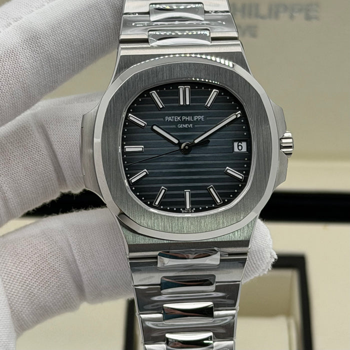 Patek Philippe nautilus 5711/1A-010 men's mechanical watch blue Dial 40MM
