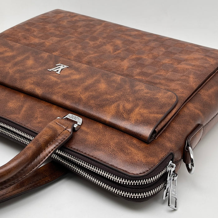 Louis Vuitton Laptop Bag L80700-5