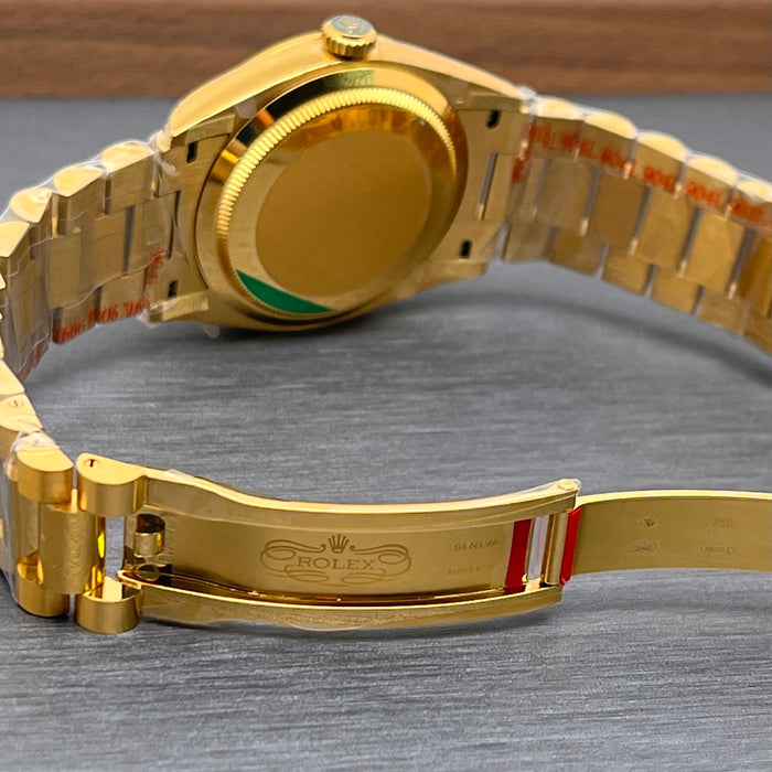 Rolex Day-Date 36MM Yellow Gold Turquoise Dial Diamond Bezel President Bracelet