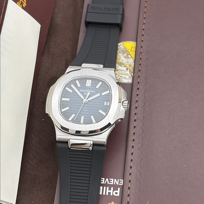 Patek Philippe Nautilus Self-Winding   5711/1A- Swiss Super Clone