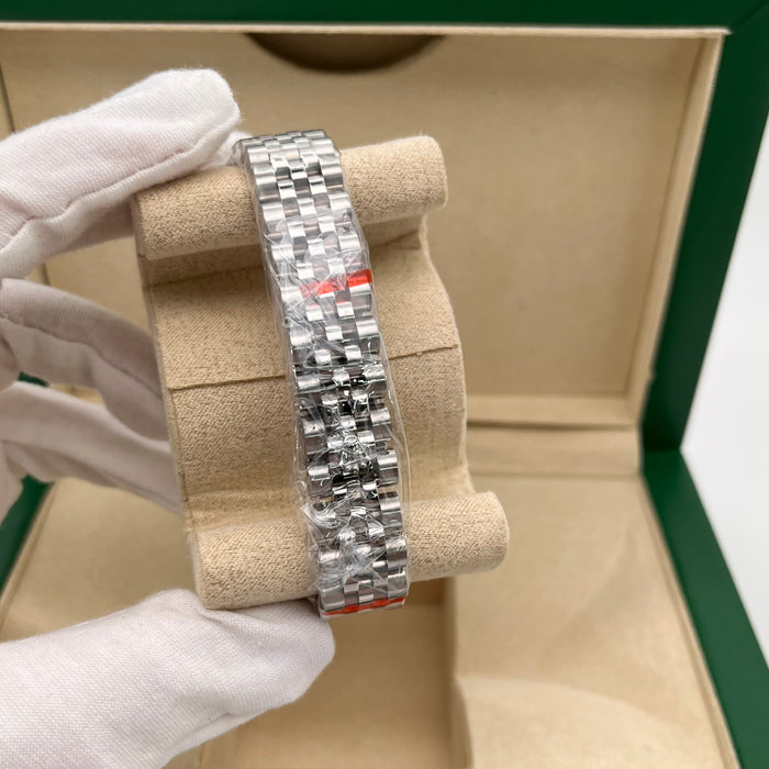 Rolex Datejust 31mm Purple Diamond Dial – Jubilee Bracelet (5A+)