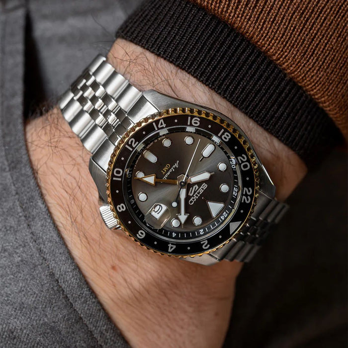 SEIKO 5 Sports Automatic GMT Diver – Black Dial Two-Tone Steel & Gold Bezel SSK021 - Authentic