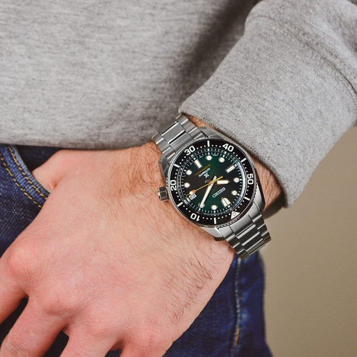 Seiko Prospex Diver 200m Limited Divers Green Dial Silver Steel Strap SPB207J1 - Authentic