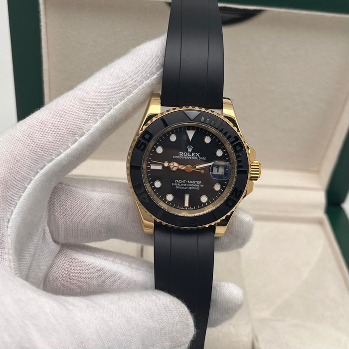 Rolex Yacht-Master 40mm – Gold & Oysterflex (5A+)