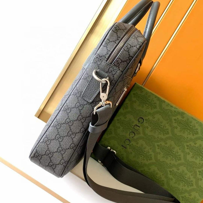 Gucci Genuine Leather Business  Bag