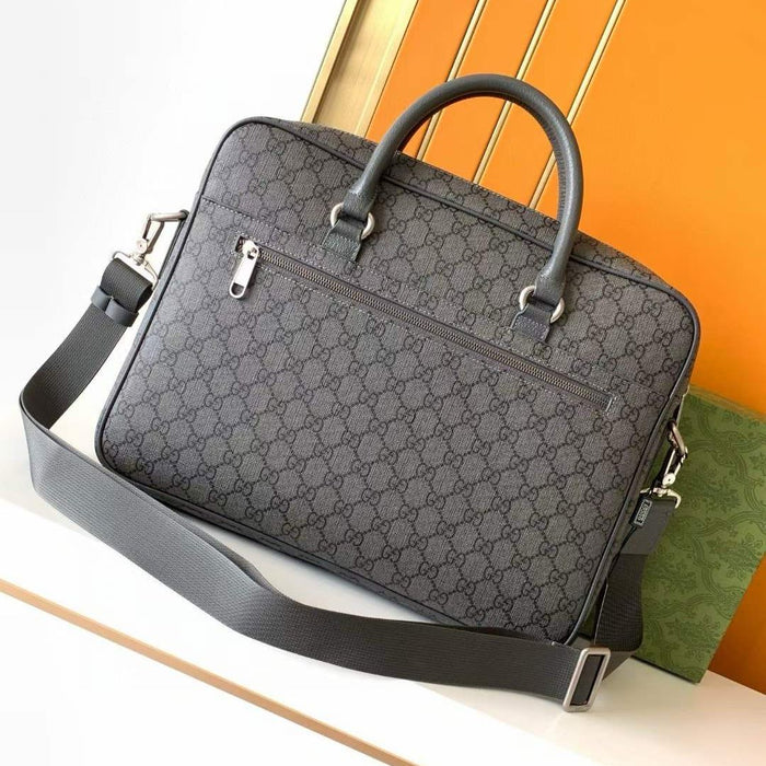 Gucci Genuine Leather Business  Bag