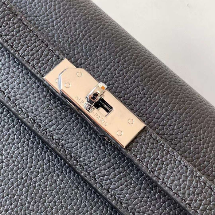 Hermès Genuine  Leather Handbag