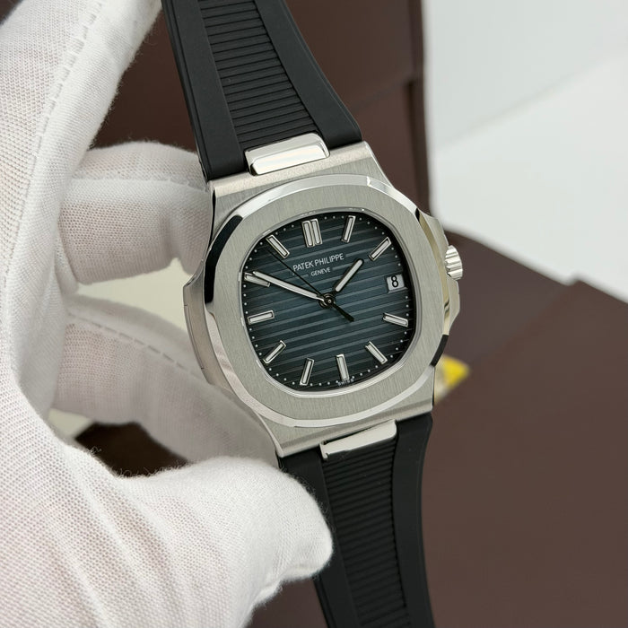 Patek Philippe Nautilus Self-Winding   5711/1A- Swiss Super Clone