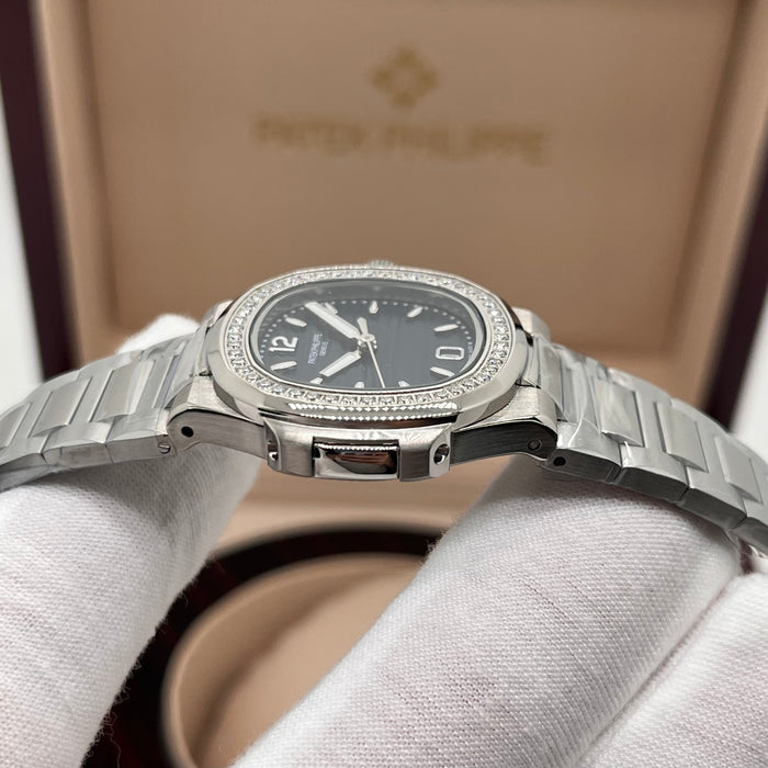 Patek Philippe Nautilus-Style Stainless Steel 33MM Watch – Navy Blue Dial