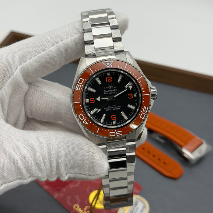 Omega Seamaster Planet Ocean 600M - Swiss Super Clone
