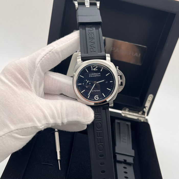 Panerai Luminor Quaranta BiTempo black dial