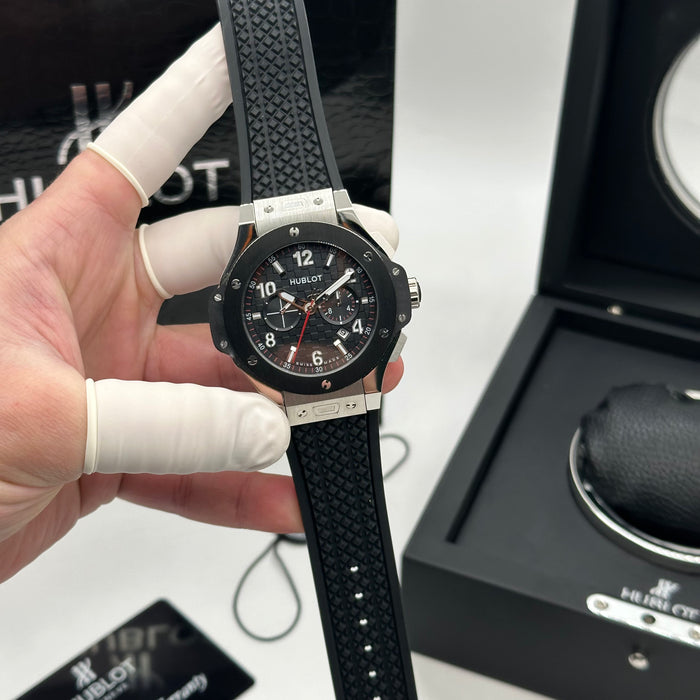 Hublot Big Bang Chronograph – Black Rubber Strap | Swiss Style Timepiece