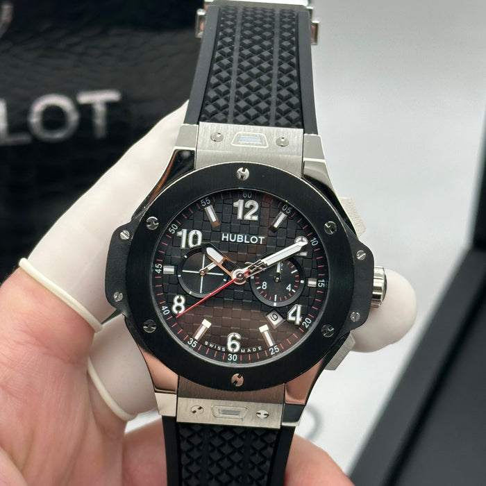 Hublot Big Bang Chronograph – Black Rubber Strap | Swiss Style Timepiece