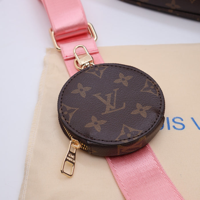 Louis Vuitton Multi Pochette Accessoires in Monogram Canvas with Gold Chain
