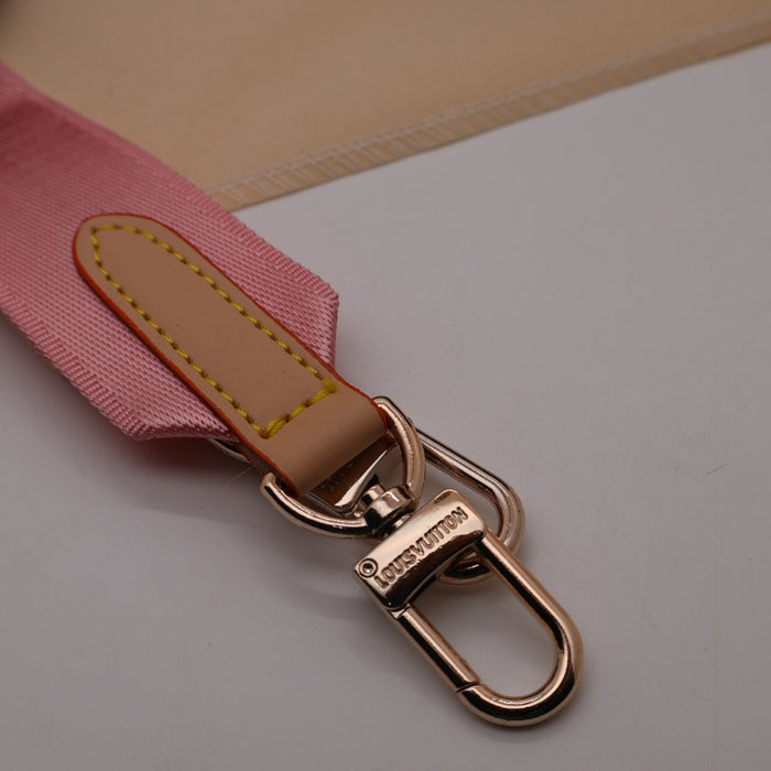 Louis Vuitton Multi Pochette Accessoires in Monogram Canvas with Gold Chain