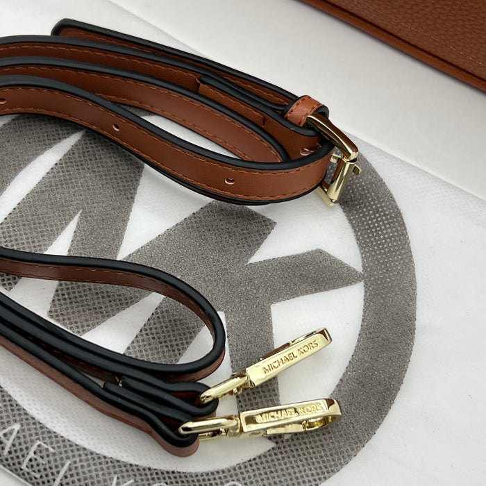 Michael Kors Jet Set Charm Crossbody Bag – Elegant Leather Shoulder Bag (Multi Colors)