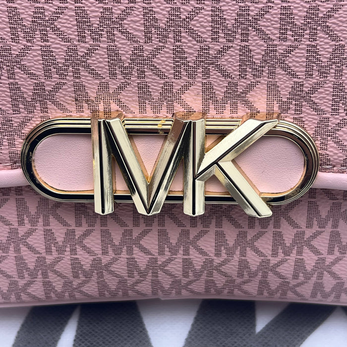 Michael Kors MK Camera Crossbody Bag – Zip Top Sport Chic Design