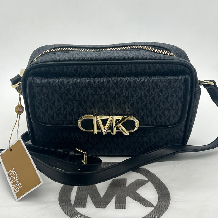 Michael Kors MK Camera Crossbody Bag – Zip Top Sport Chic Design