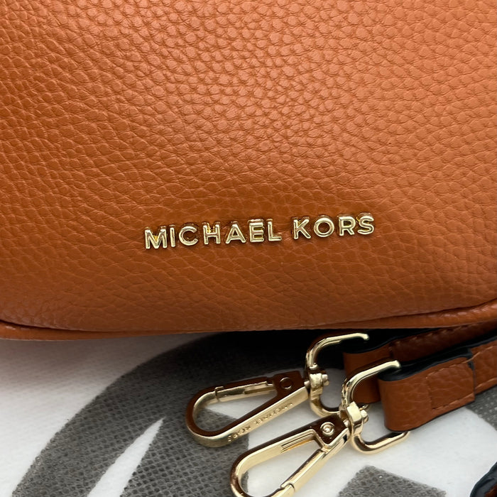 Michael Kors Crescent Crossbody Bag – Curved Shoulder Style | MK Signature & Leather