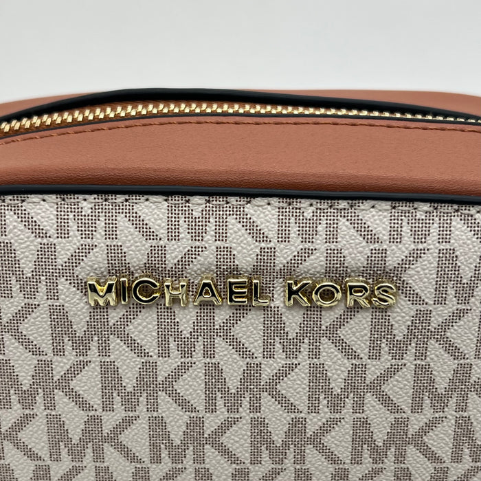 Michael Kors Monogram Crossbody Bag – Premium Everyday Luxury (2 Colors)
