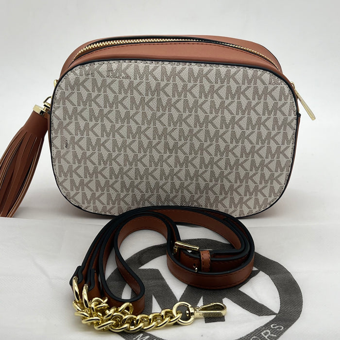 Michael Kors Monogram Crossbody Bag – Premium Everyday Luxury (2 Colors)