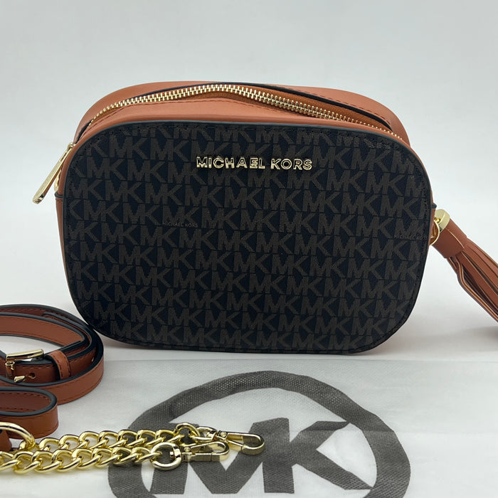 Michael Kors Monogram Crossbody Bag – Premium Everyday Luxury (2 Colors)