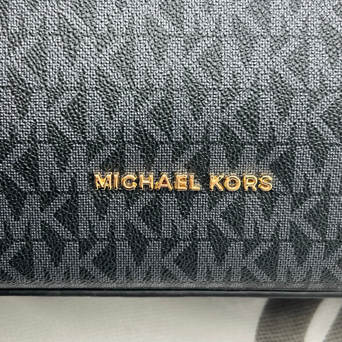Michael Kors Jet Set Signature Shoulder & Crossbody Bag